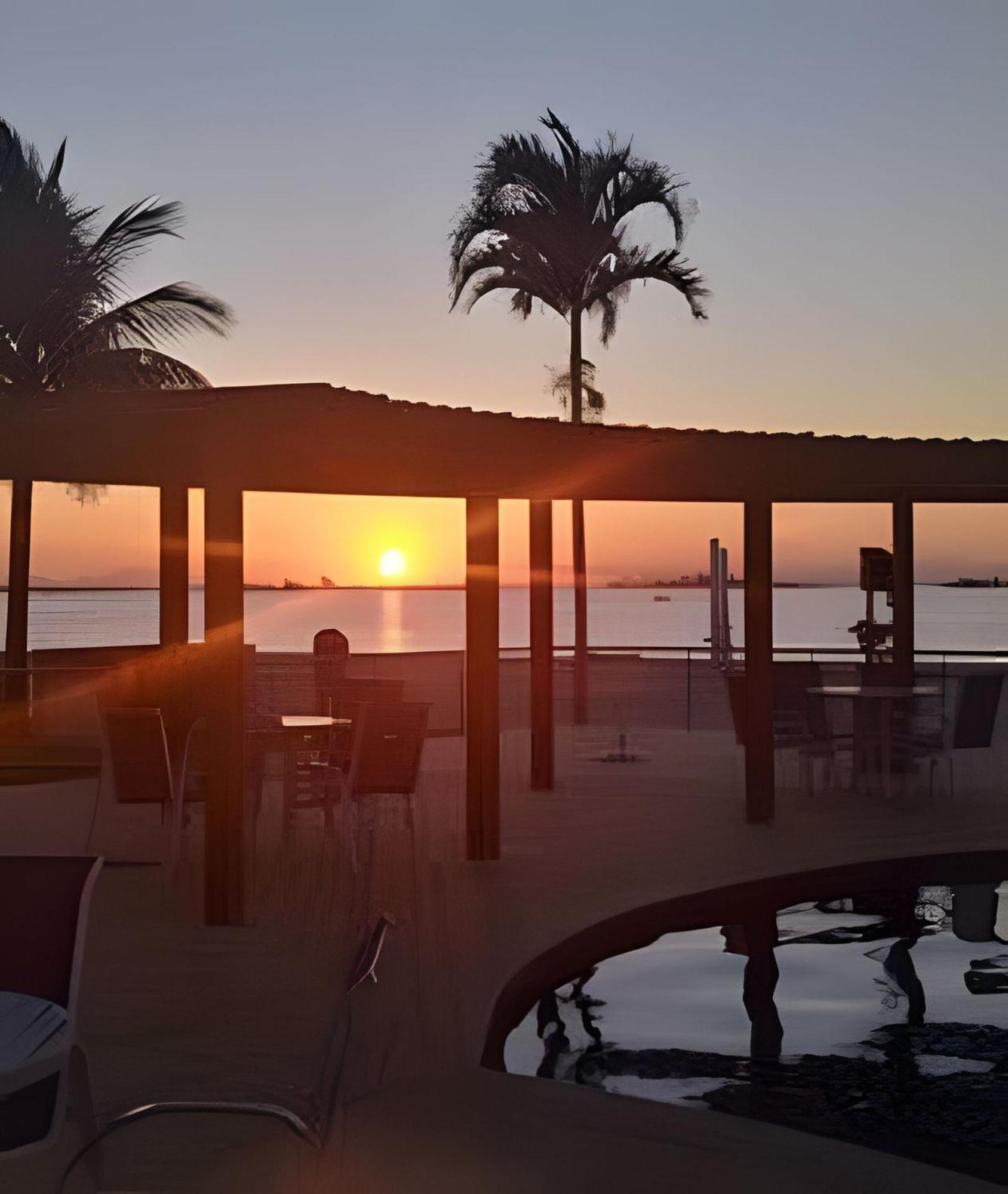 Apartamento Por Do Sol - Golden Lake Apart Арраял-ду-Кабу Екстер'єр фото